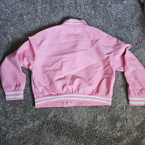NWT Daisy Faux Leather Womens 3X Cropped Pink Button Up Varsity Style Jacket - Picture 7 of 7